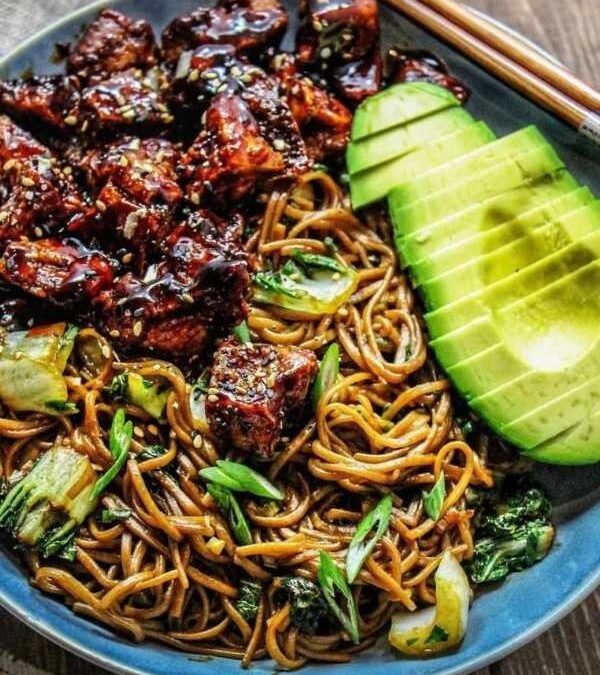 Crispy Tofu Soba Noodles