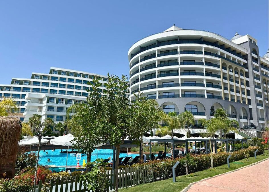 Alarcha Hotel and Resort Review