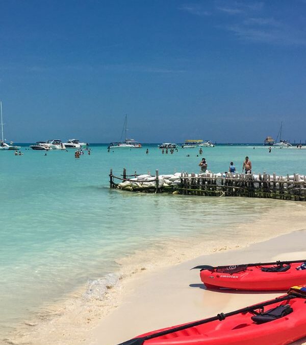 A Guide to Isla Mujeres: Top Things to Do and Where to Stay